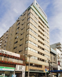 サン伏見ビル
