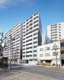 アーデル ドルフ